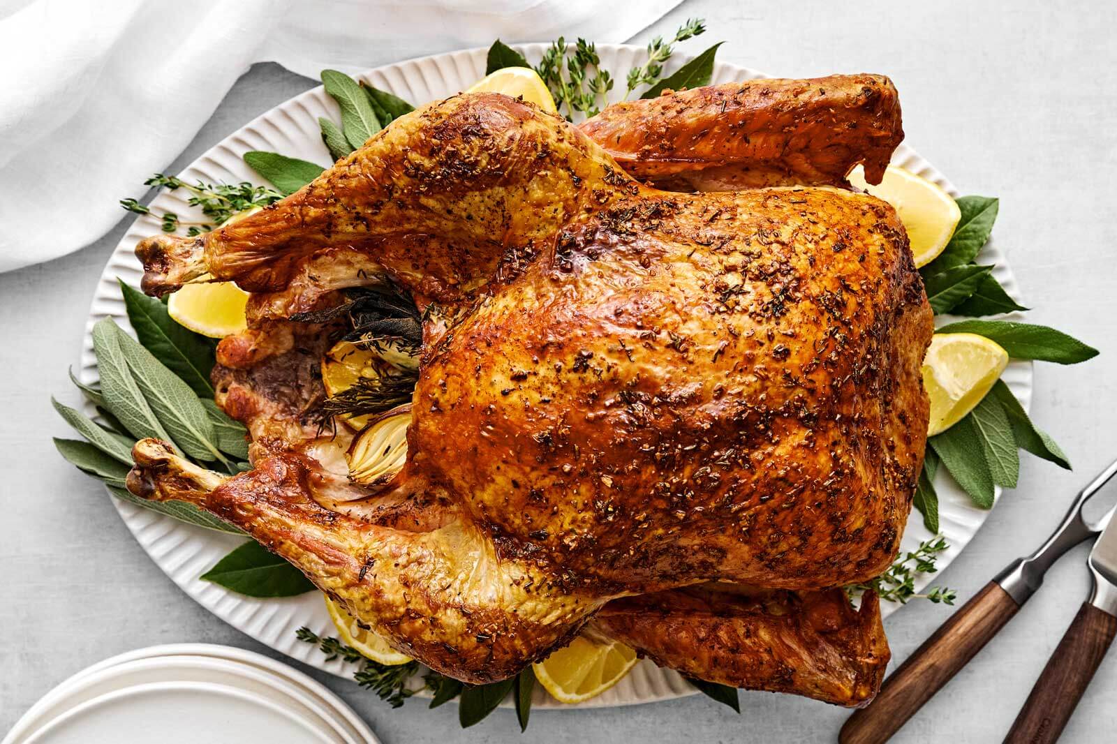 Foolproof Thanksgiving Turkey: Juicy & Flavorful Without the Stress